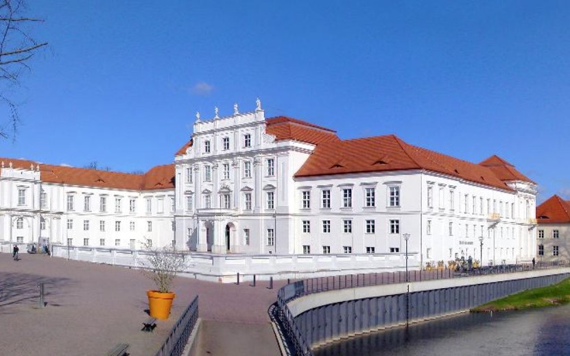 Oranienburg на північ від Берліна — зручна логістика